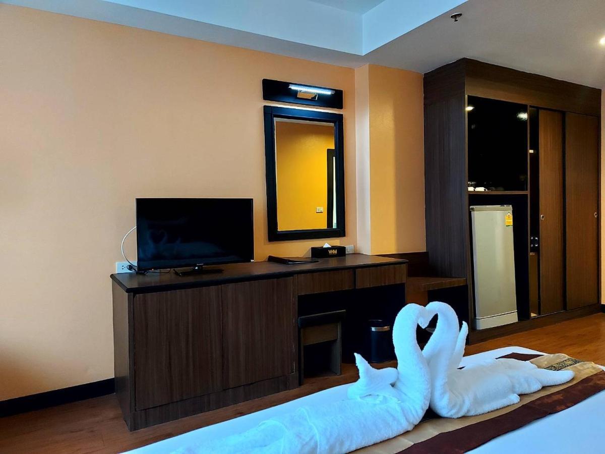 เอ็ม โฮเต็ล ด่านนอก Hotel Sadao ภายนอก รูปภาพ